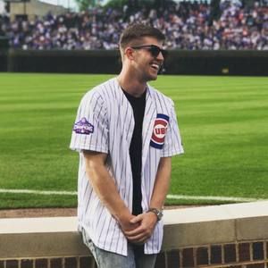 Meet your Posher, Casey